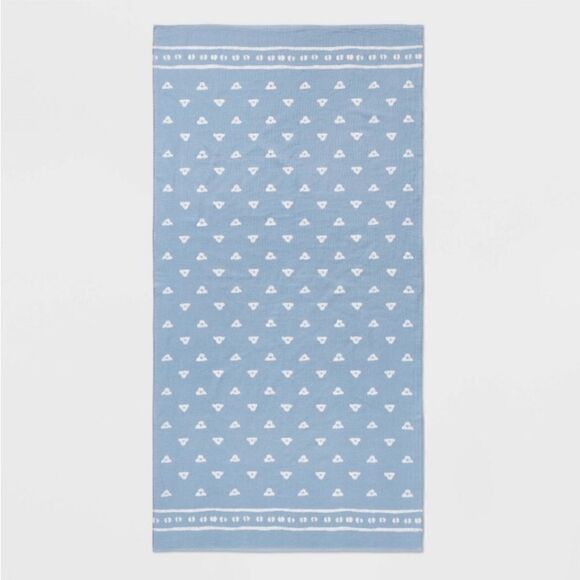 Threshold Beach Towel Size is 36x72 Cotton Terry Cloth Geometric Design - Picture 1 of 5